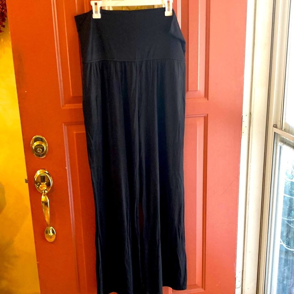 Edge by Jen Rade… awesome soft pull on pants.  Waist band folds down.